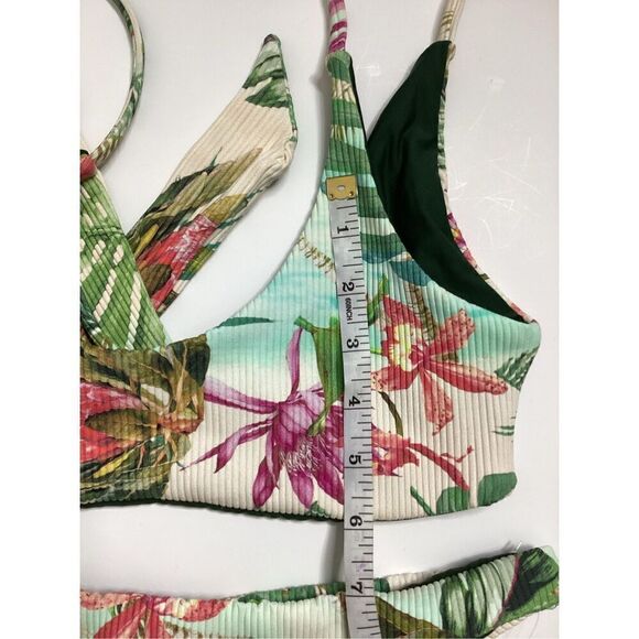 New. Pilyq PQ tropical reversible bandeau bikini set. M-top/S-bottom. Retails $1 - Picture 11 of 13